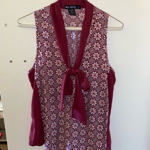 Maroon tie top dress shirt